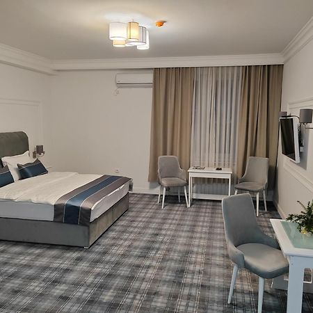 Hotel Mio City Kula Екстериор снимка